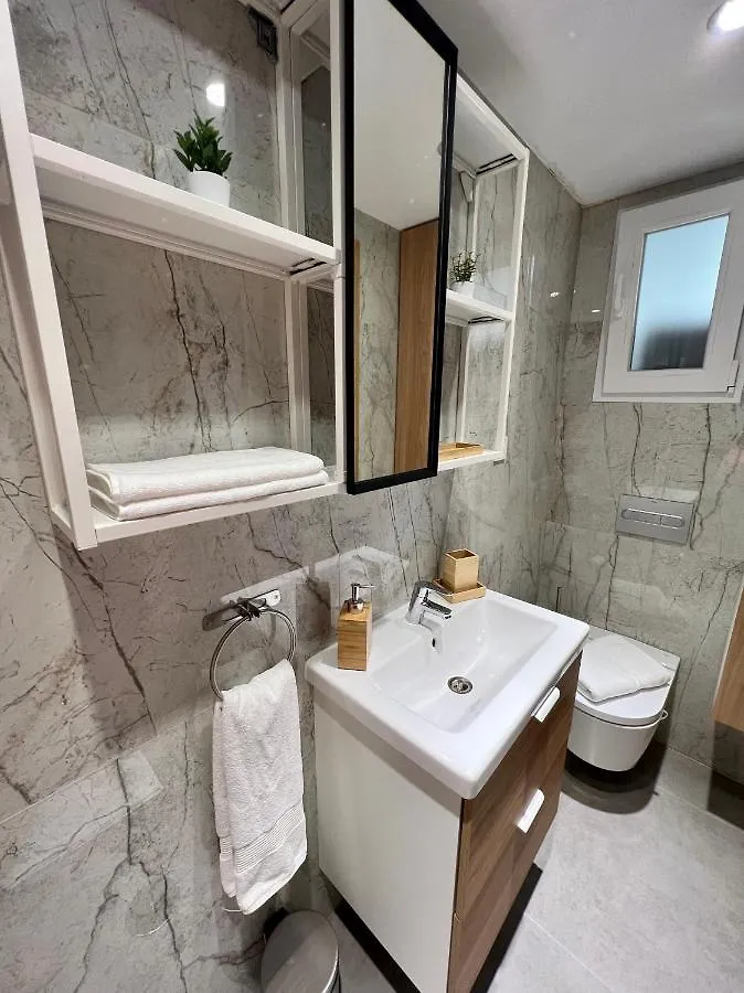 Apartamentos Prestige Suites Malaga I 0*,